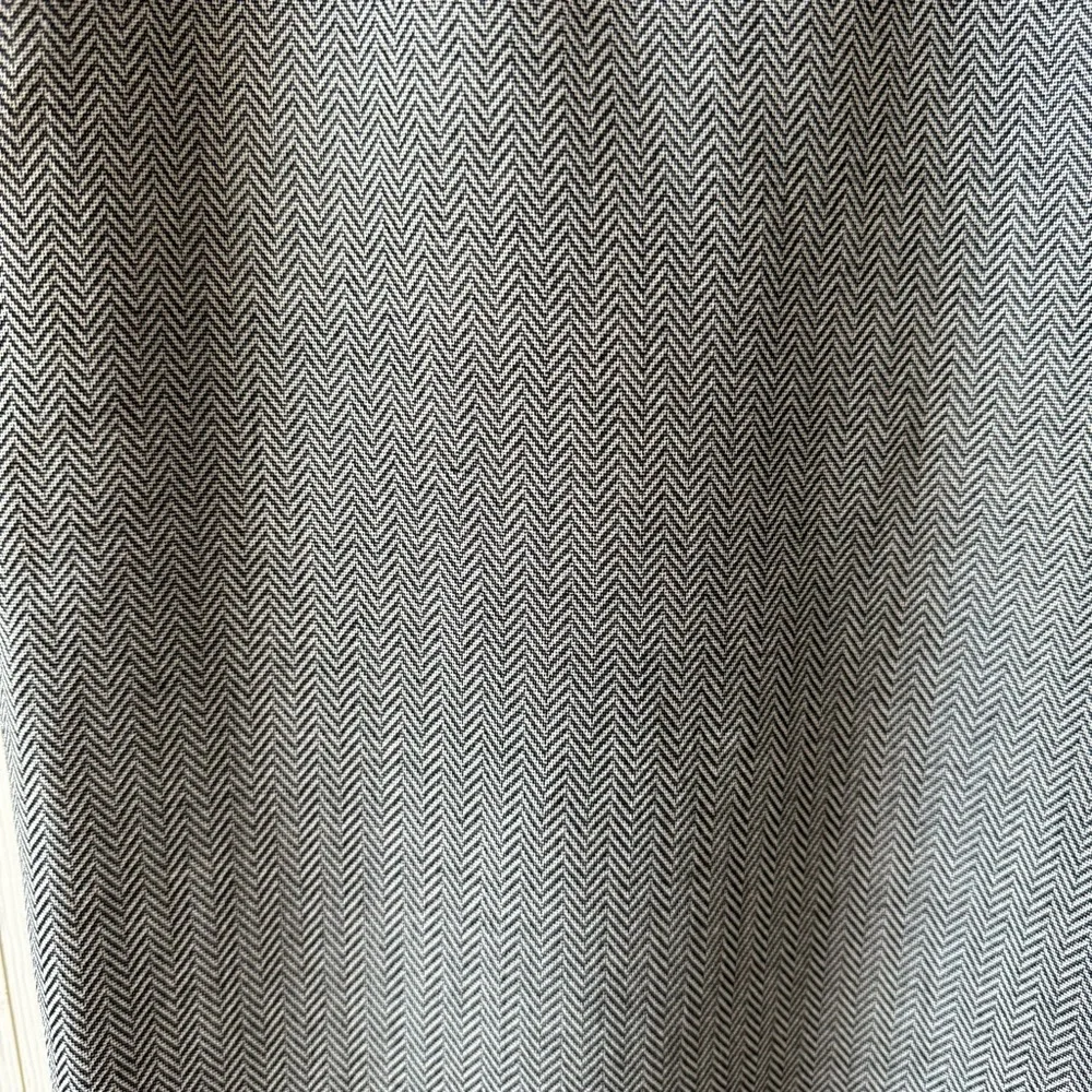 Lafayette 148 Herringbone Wool Blend Lined Pencil Skirt Women’s size 8
